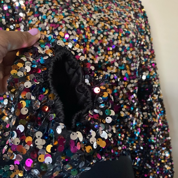 Women’s multi colored sequin top - Picture 2 of 3